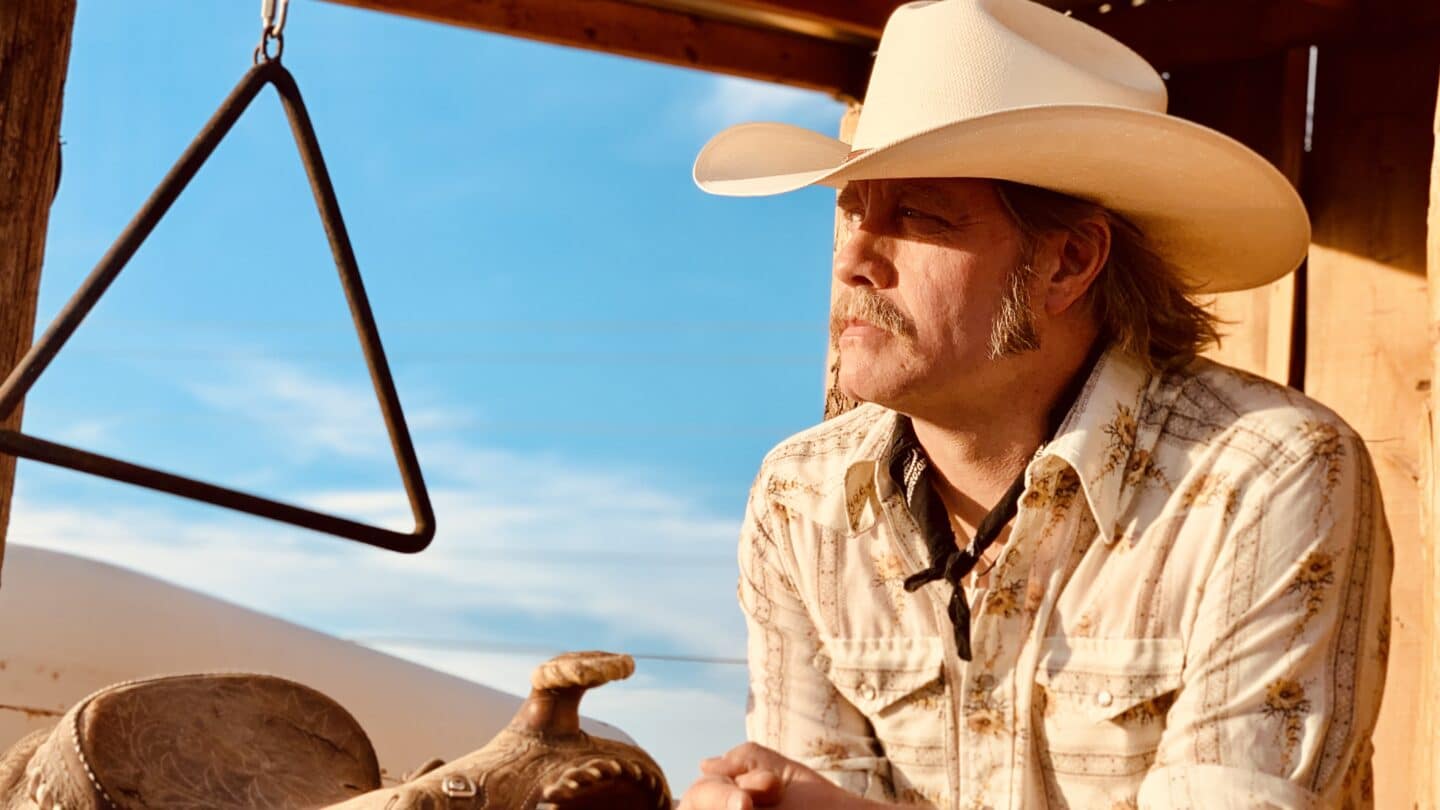 Sean Thomason - 90s Country and other Classic hits!